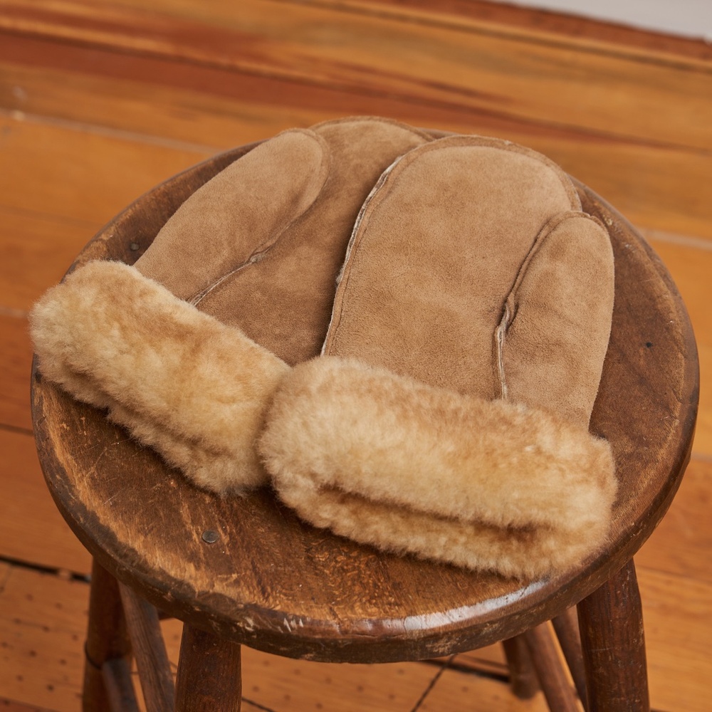 ORVIS Shearling Mittens Made in the USA